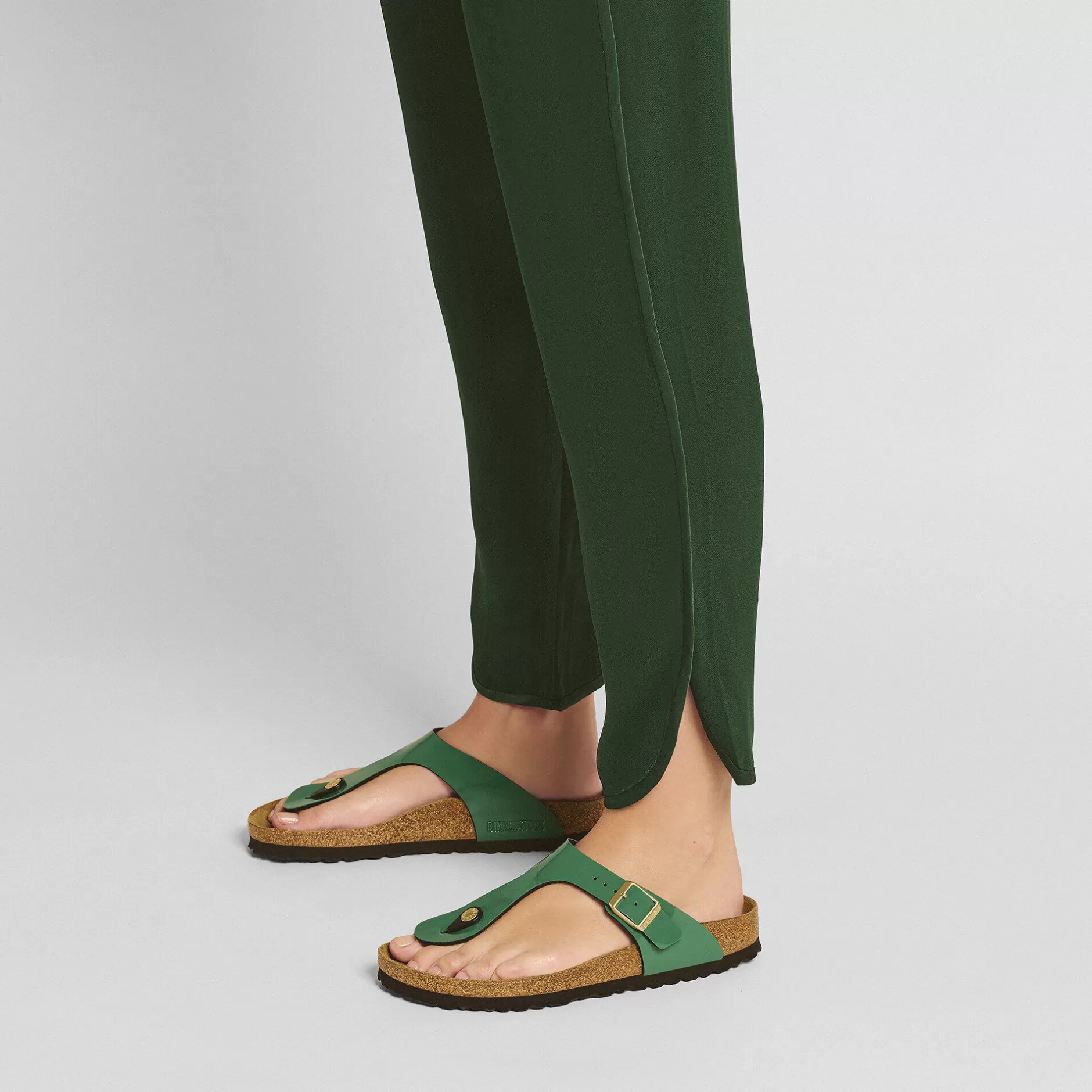 Birkenstock Gizeh Patent Digital Green Store